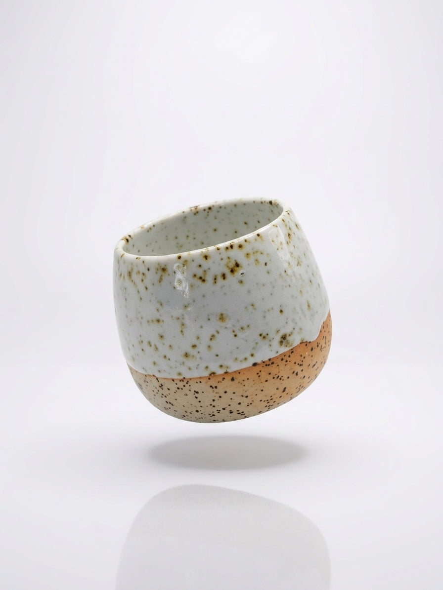 DESERT OAT SPECKLE - Handcrafted Stoneware Vessel